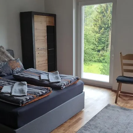 Apartment Ferienapartments Bensch - Haus Reiskofel Reisach