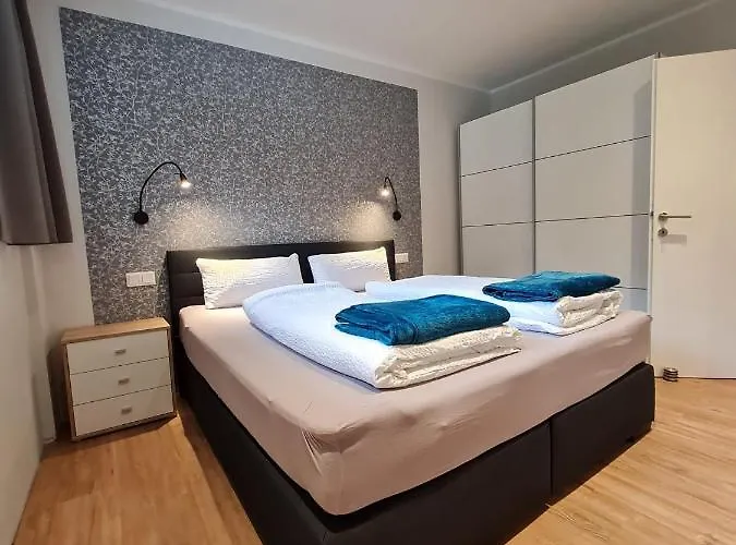 Ferienapartments Bensch - Haus Reiskofel * Reisach